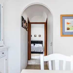 Apartment Domo Mea Terra E Domo Mea Chelu - Comfort Nel Centro Storico Di, Orosei